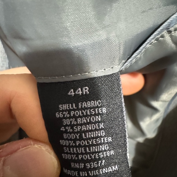 J. Ferrer Two Piece Slim Fit Grey Suit 44R 32X 32 Pants WORN ONCE - Picture 7 of 12